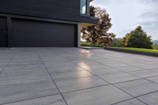 d1200x1200_pavers_Sleek_paves_2022_CA108_LacBeauport_026_HDR-1024x683
